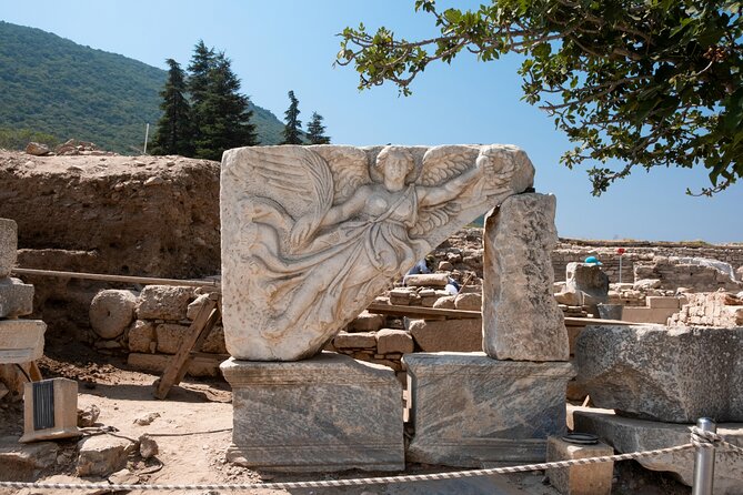 SKIP-THE-LINE: BEST OF EPHESUS PRIVATE TOUR with Lunch & ENTRY - The Temple of Artemis is a short but meaningful stop