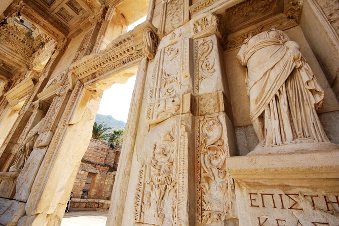 SKIP-THE-LINE: BEST OF EPHESUS PRIVATE TOUR with Lunch & ENTRY - How the private format changes the experience