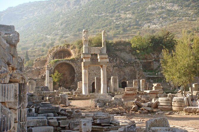 Skip The Line: Full Day Explore Ephesus with Lunch - How the guide can change the day
