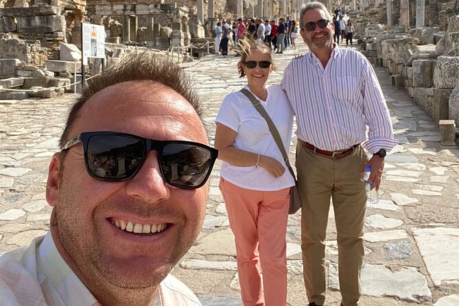 SKIP THE LINE: Private EPHESUS TOUR for CRUISERS English/Spanish - A Turkish lunch between the ruins