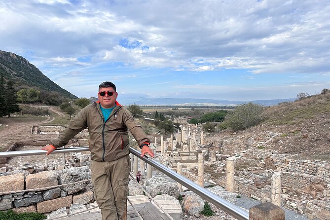 Time Travel in Ephesus: Affordable and Spectacular Experience - Who will get the most from this experience