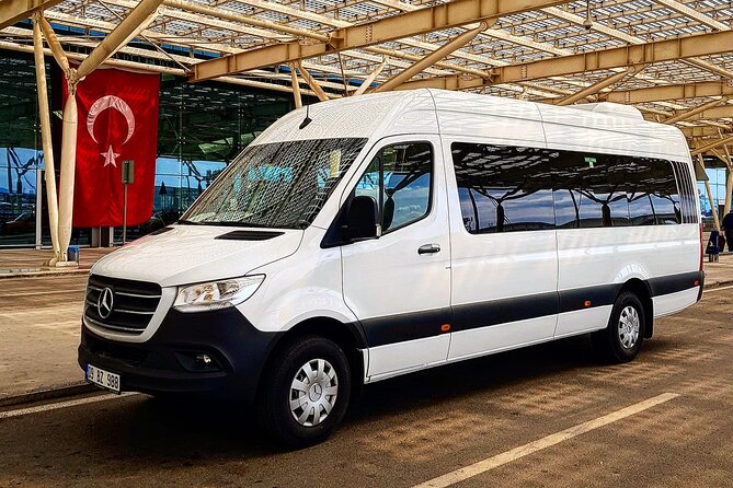 VIP Transfer Kusadasi From/To Bodrum Airport - Private Group Size and Comfort